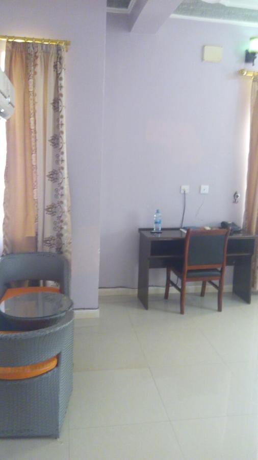 Glory Summit Hotel Hoima Exterior foto